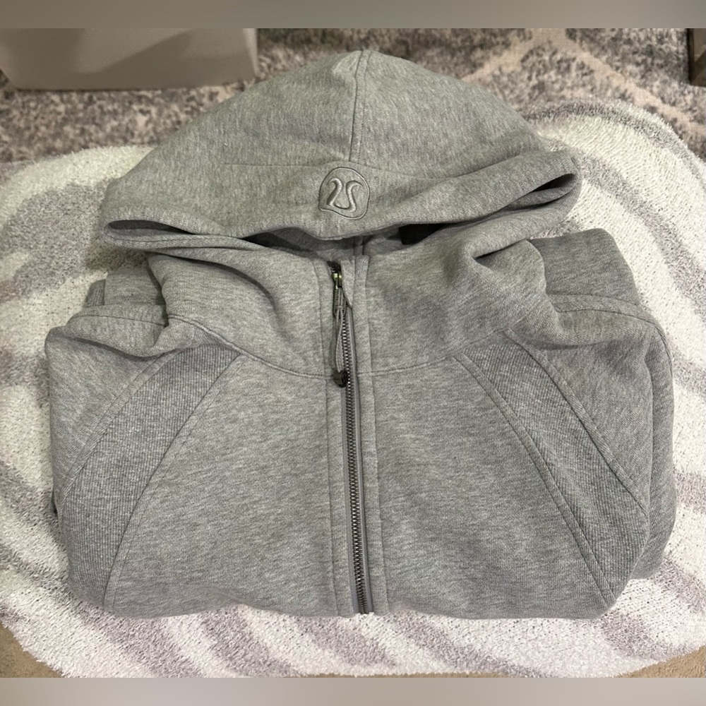 Lululemon Grey Scuba